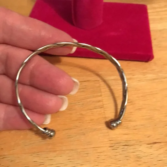 Braided silver tone cuff bracelet - Picture 6 of 7